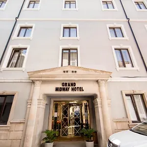 4* Hotel Midway