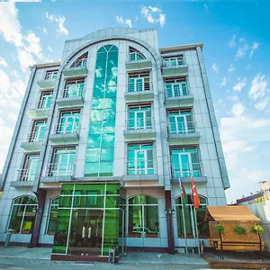 Otel Aef, Bakü